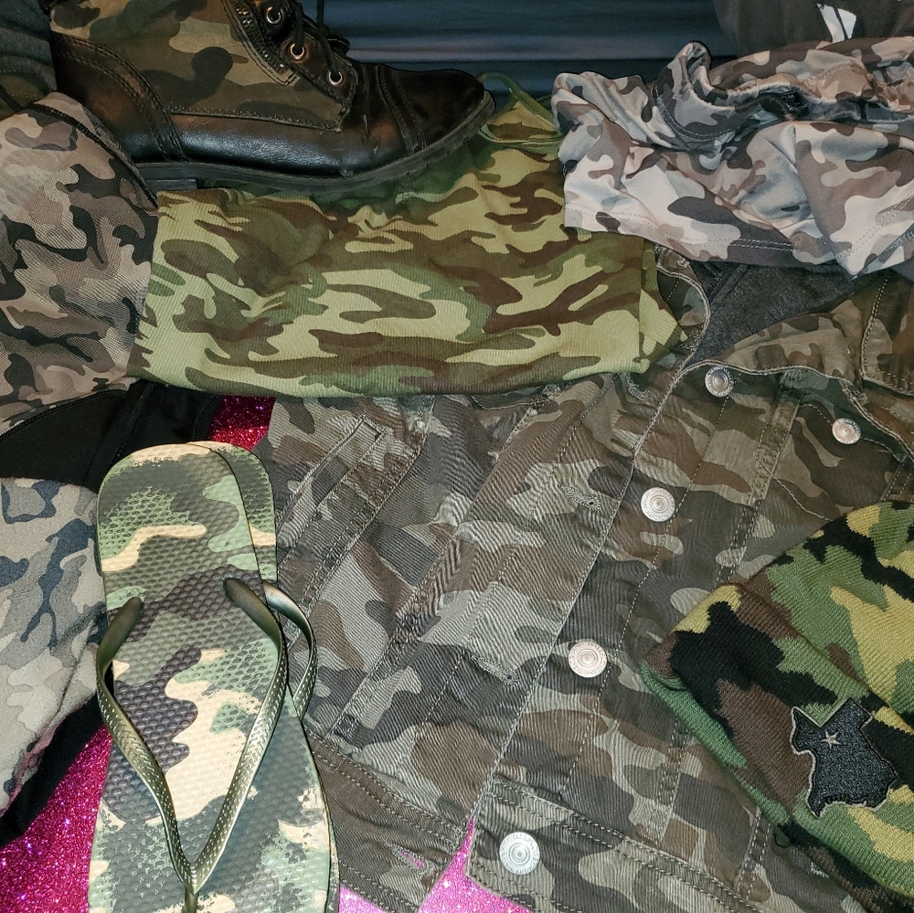 Camo Bundle - Picture 2 of 4